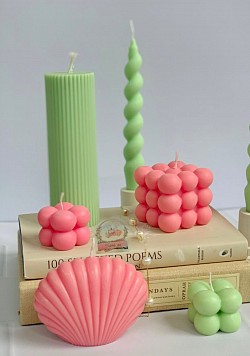 Bubble 6 .  (80AED)